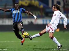 无人机与足,球结合,引得孩童欢,安博体育平台,安博体育官方网站,安博体育登录入口,安博体育app下载