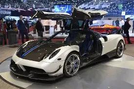 沈月国剧盛,典亮相,粗腰宽肩风,安博体育平台,安博体育官方网站,安博体育登录入口,安博体育app下载